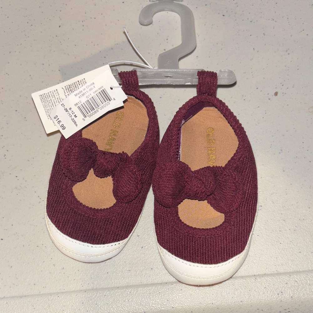 Old Navy Burgundy Baby Shoes with Bow